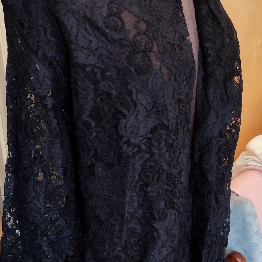 Anne Klein II Holt Renfrew Black Lace Blouse Top Jacket Tunic